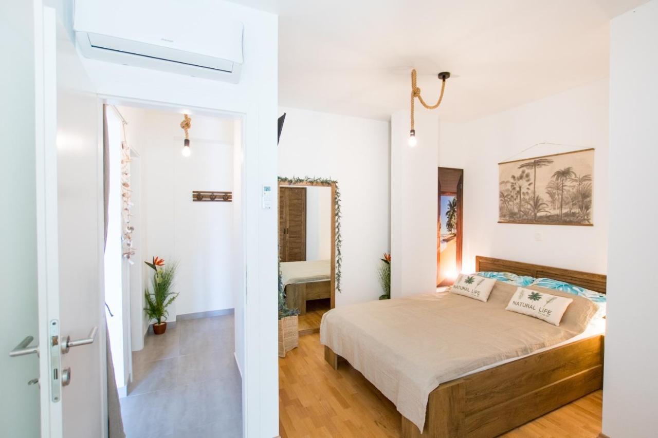 4 * Apartment Sunset Close To The Sea Каштела Экстерьер фото